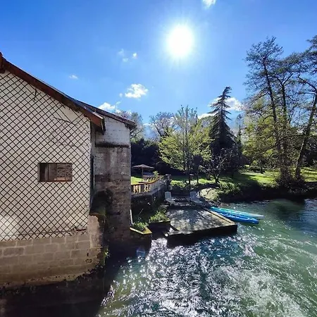 Holiday home Moulin De Courcelles Aubreville